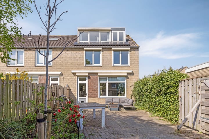 Foto 2 van Dokter Hiemstralaan 13