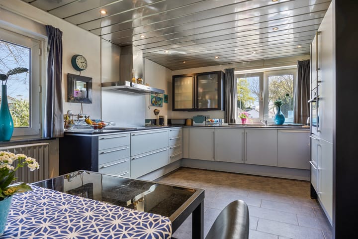 Foto 20 van Schijfweg-Zuid 80