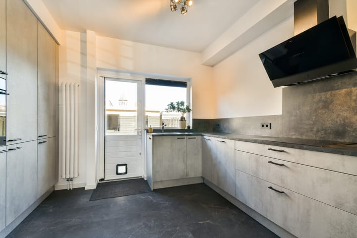 Foto 3 van Da Costakade 20