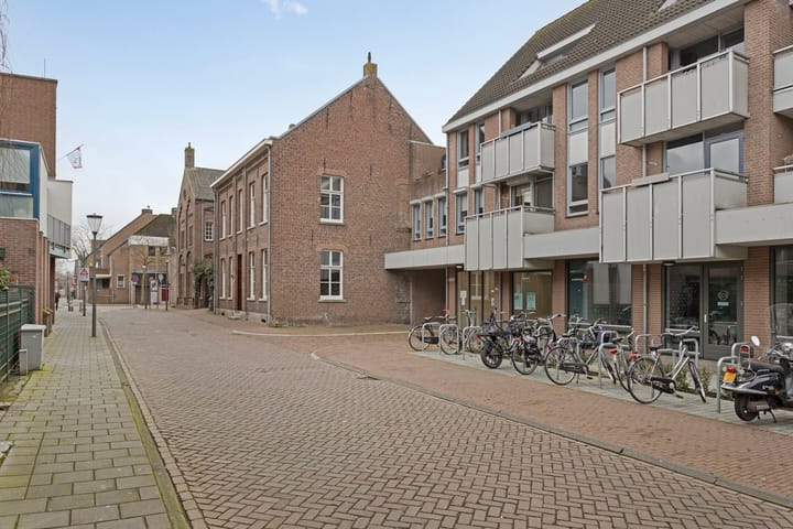 Foto 26 van Leeuwstraat 24