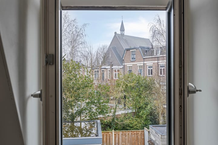 Foto 19 van Veenweg 92