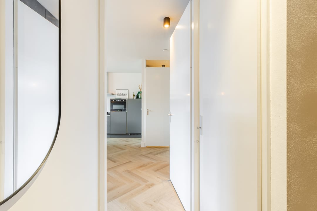 Photo 7 of Wilhelminastraat 39-S