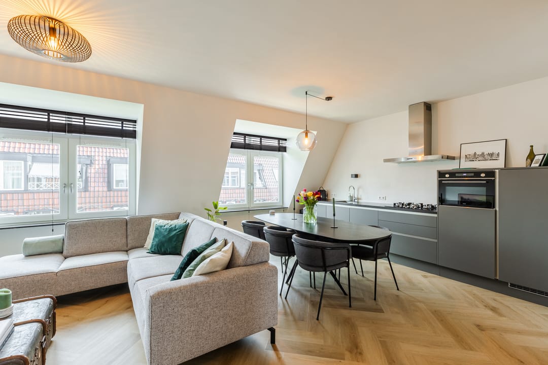 Photo 11 of Wilhelminastraat 39-S