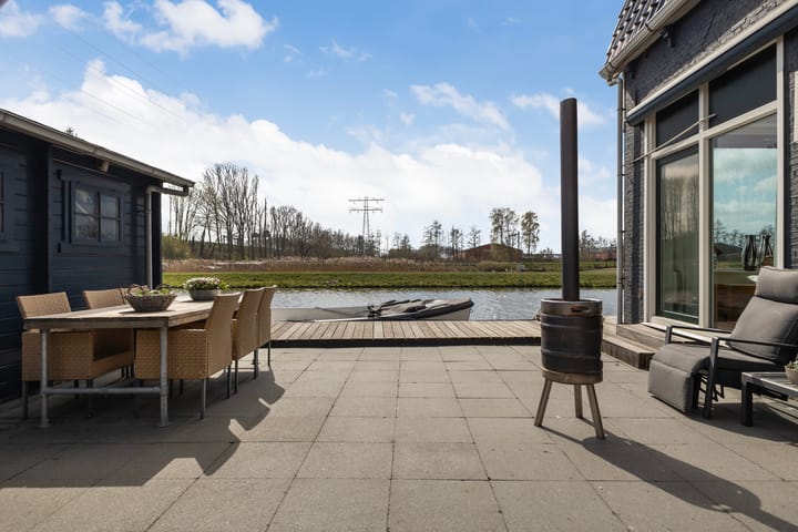 Foto 4 van Leeuwarderstraatweg 1