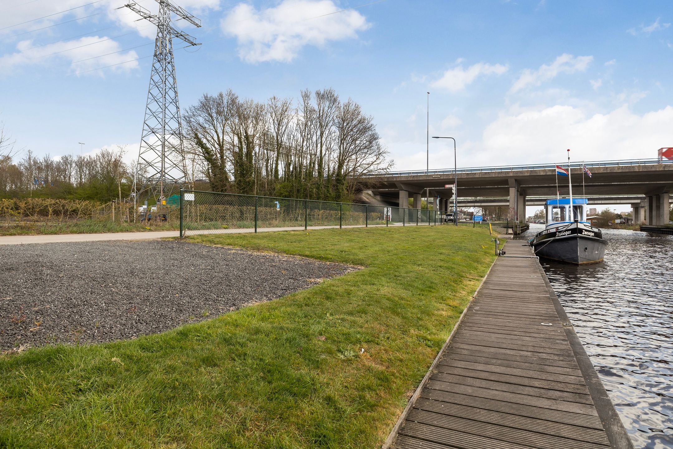 Foto 33 van Leeuwarderstraatweg 1