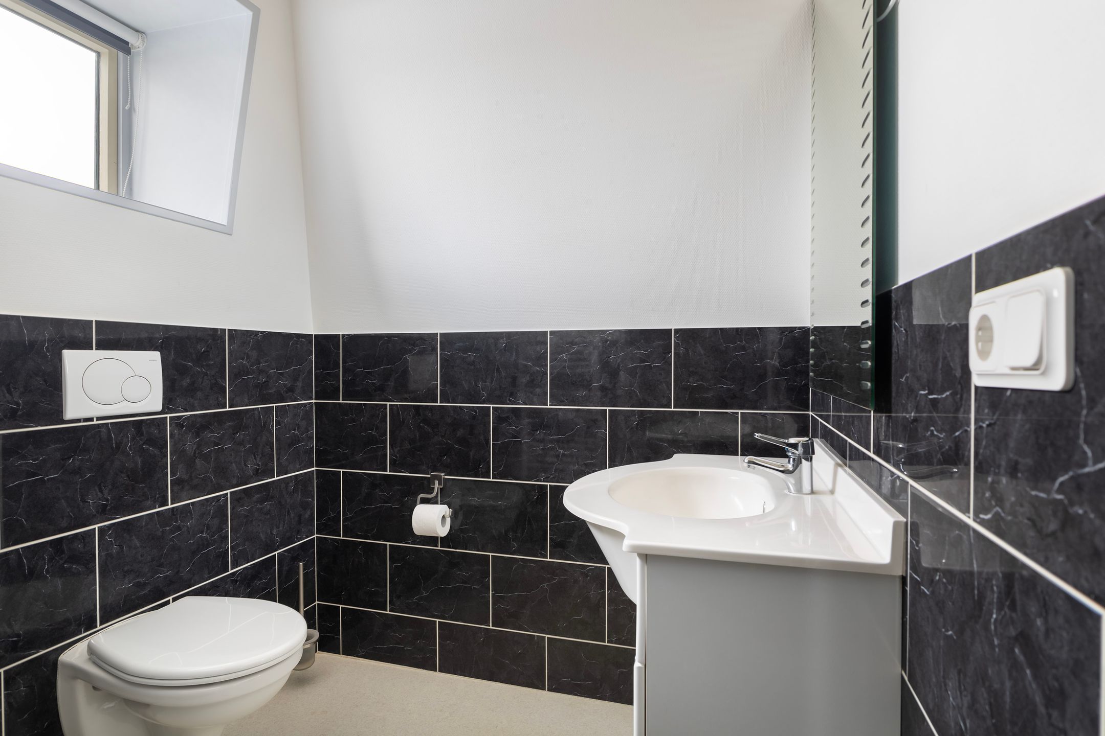 Foto 48 van Leeuwarderstraatweg 1