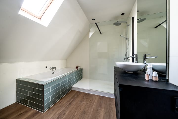 Foto 21 van Rodenrijselaan 17-B