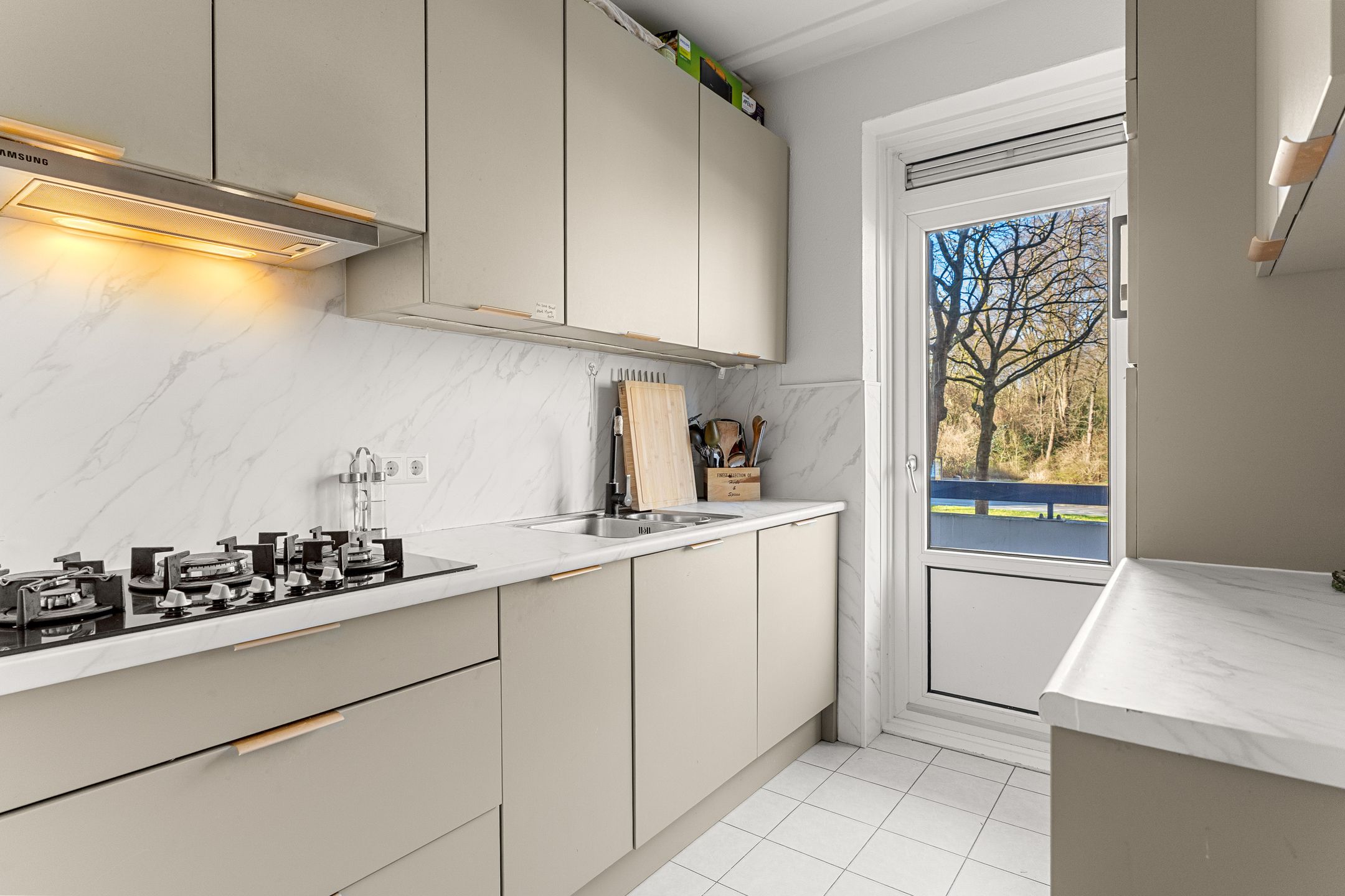 Foto 3 van Van Nijenrodeweg 147