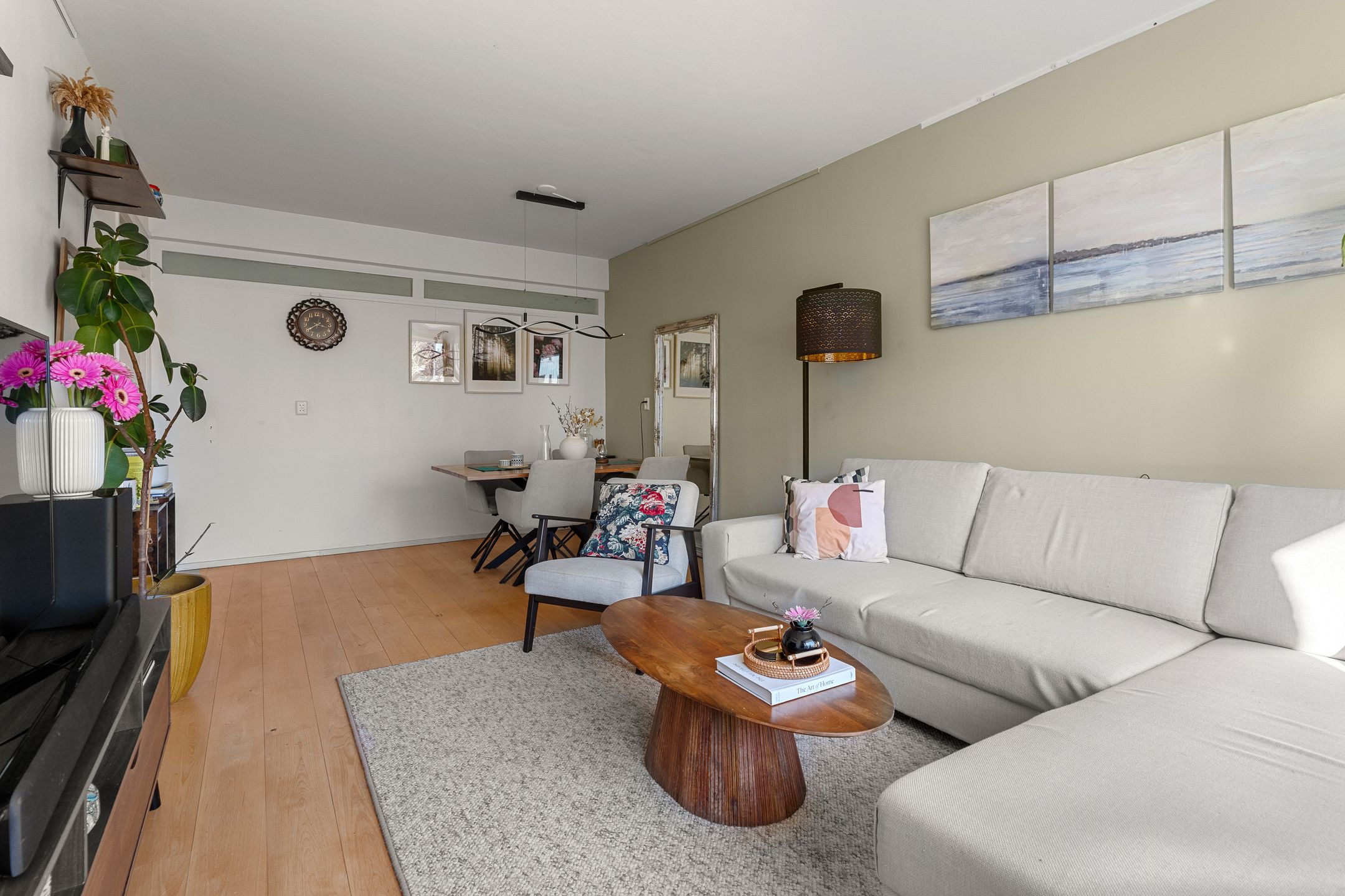 Foto 12 van Van Nijenrodeweg 147