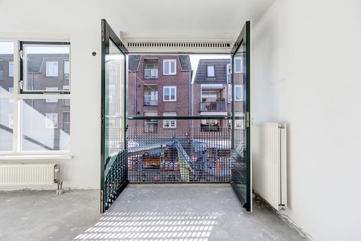 Foto 8 van Julianaplein 83