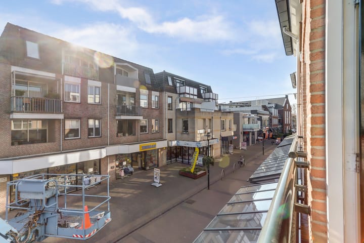 Foto 9 van Julianaplein 83