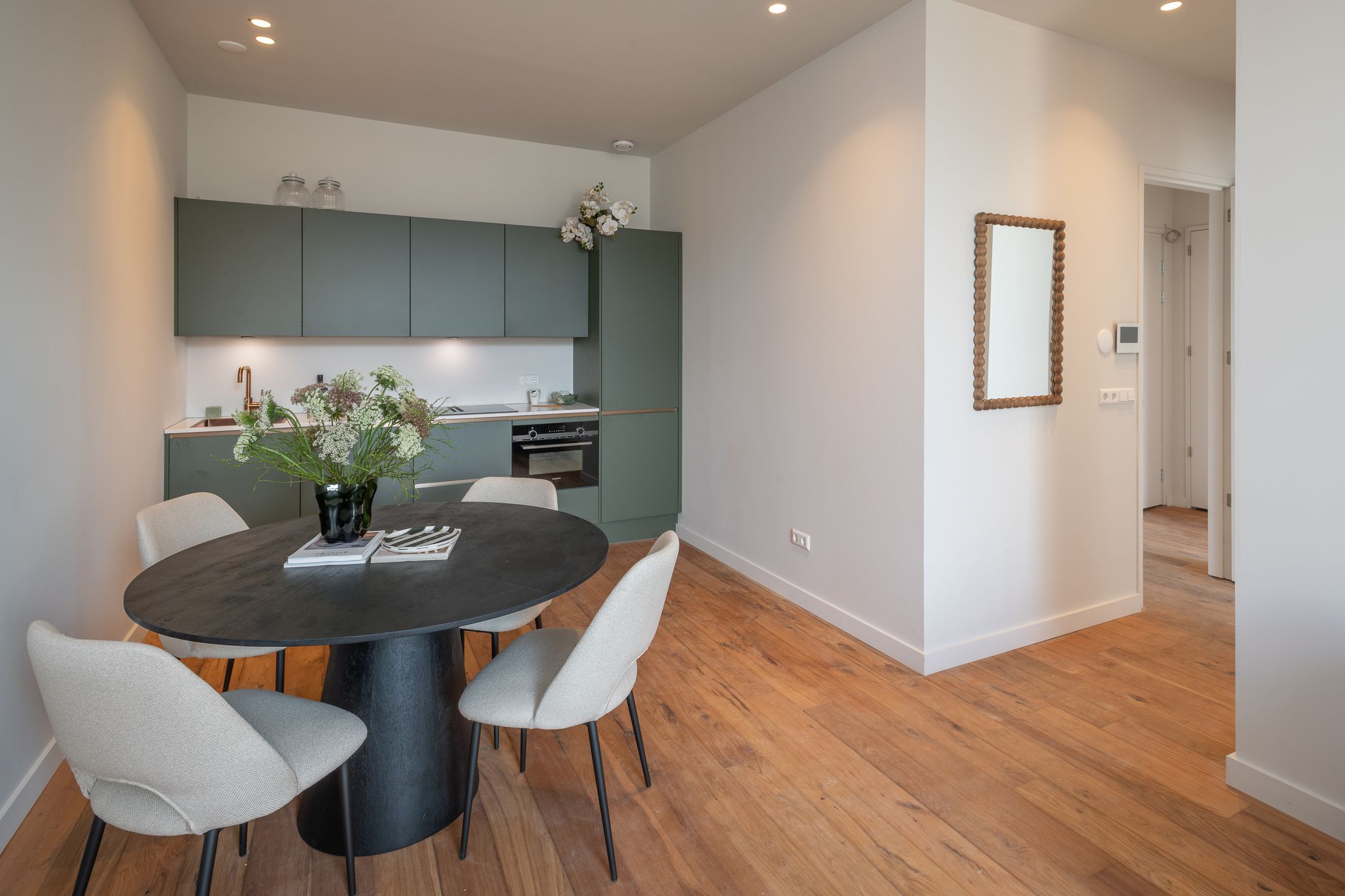 Eendrachtsweg 40-F, 40, F, Rotterdam, 3012LD, Zuid-Holland, Nederland 40