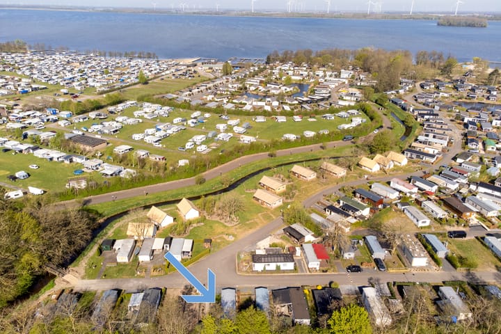 Foto 4 van Randmeerweg 8-0607