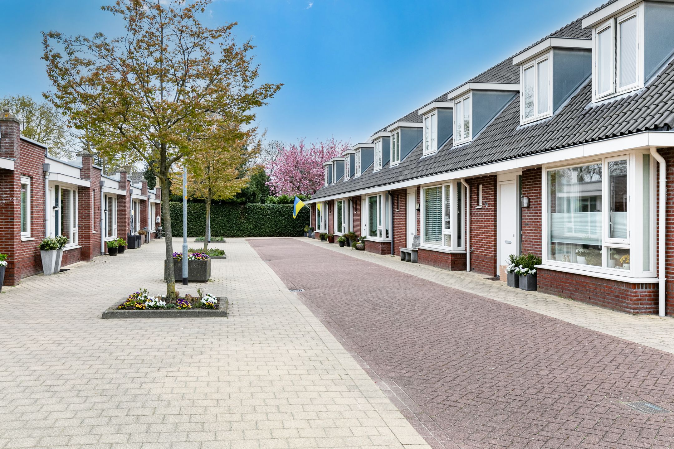 Foto 36 van Lindenhof 8