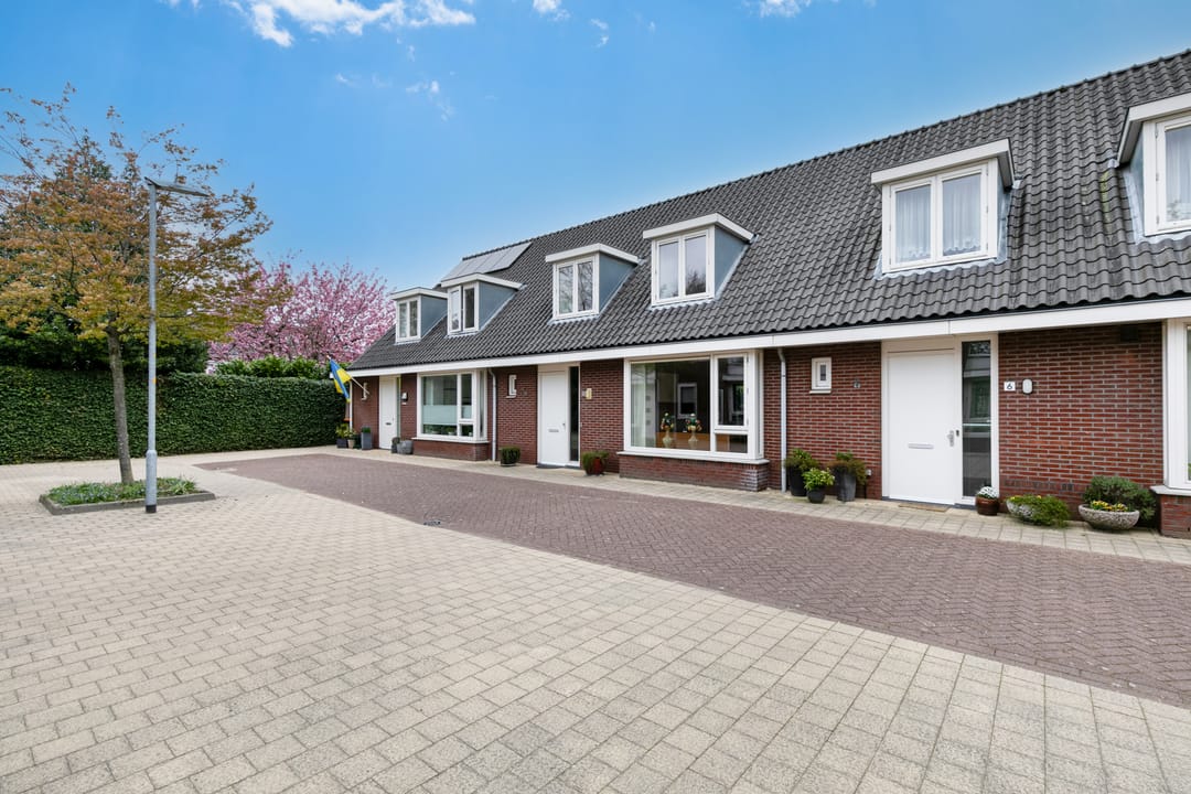 Foto 38 van Lindenhof 8