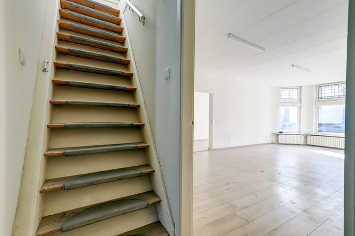 Foto 16 van Tramstraat 1