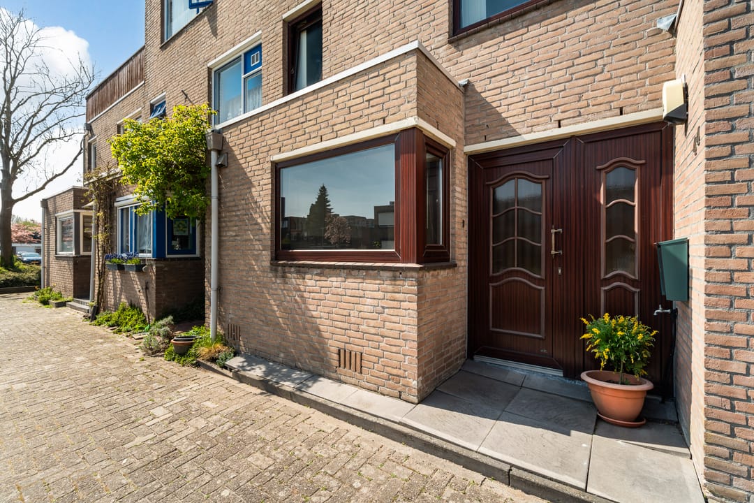 Photo 2 of Damsterdiep 44