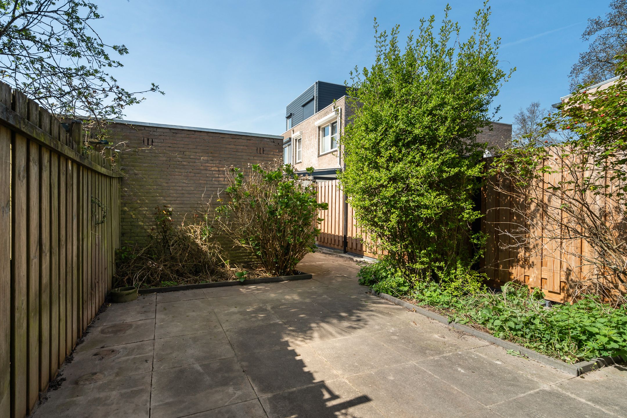 Photo 24 of Damsterdiep 44