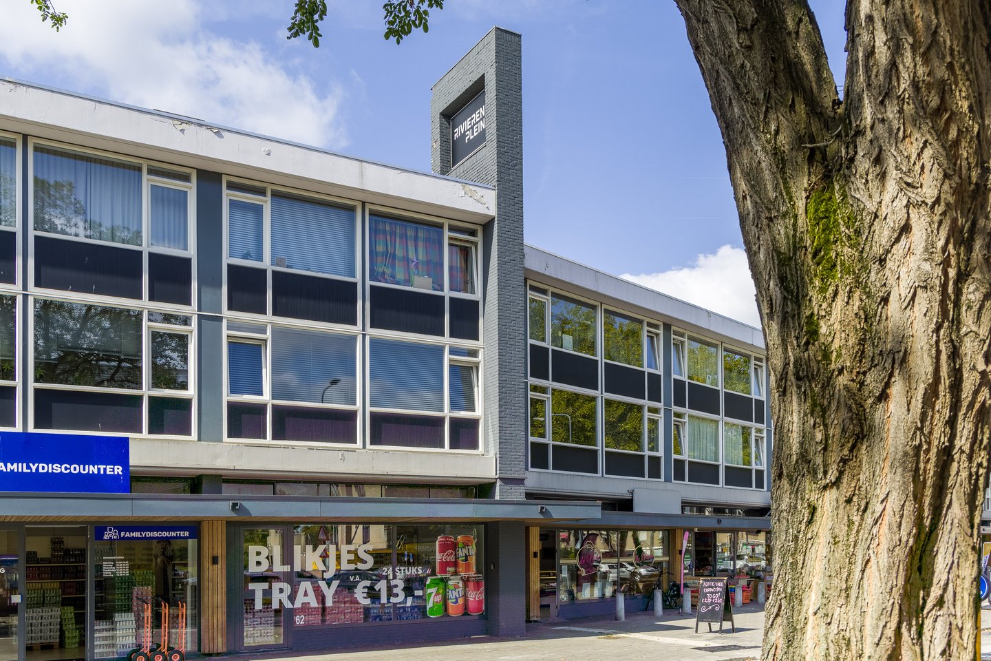 View photo 2 of Sumatrastraat 58-62
