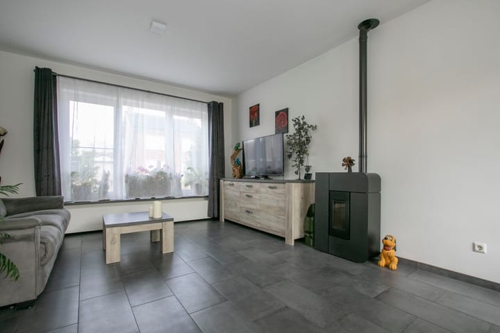 Photo 6 of Nieuwenheerd 12