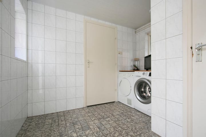 Photo 13 of Nieuwenheerd 12