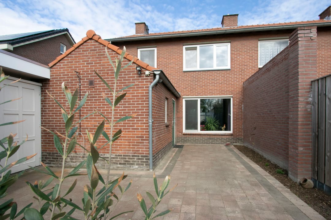 Foto 31 van Nieuwenheerd 12