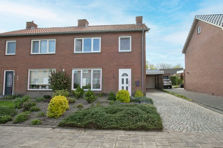 Photo 37 of Nieuwenheerd 12