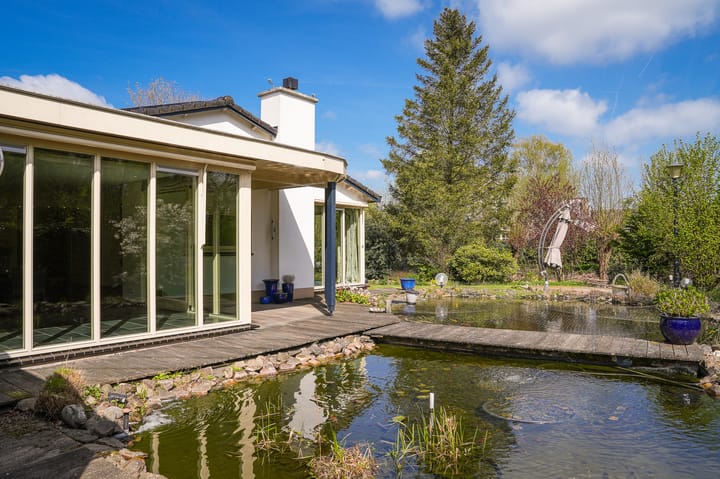 Photo 27 of Dwarsweg 19