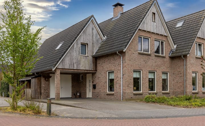 Foto 1 van Koolwitje 14