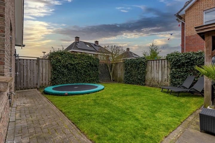 Foto 37 van Koolwitje 14