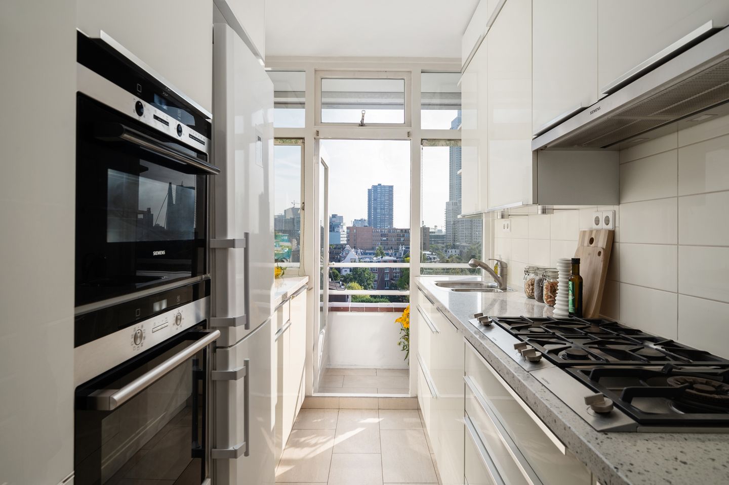 Foto 14 van Westzeedijk 210