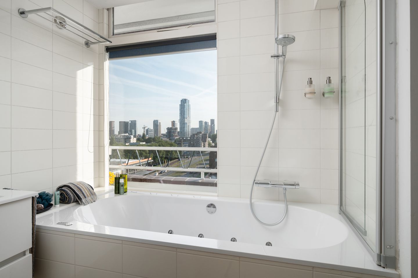 Foto 20 van Westzeedijk 210