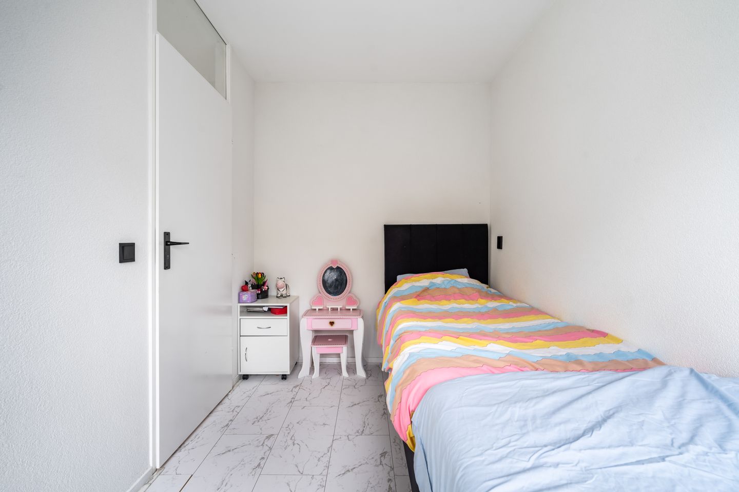 Foto 19 van Nicolaas Arie van der Burgsingel 72