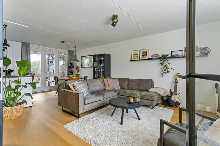 Foto 2 van Van Grobbendonckstraat 17