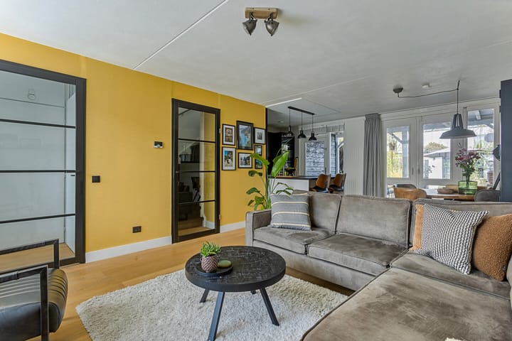 Foto 5 van Van Grobbendonckstraat 17