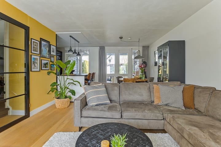 Foto 6 van Van Grobbendonckstraat 17