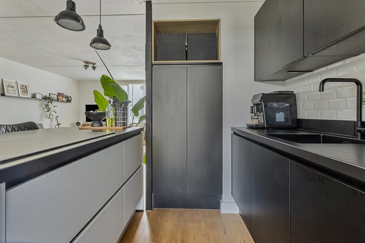 Foto 12 van Van Grobbendonckstraat 17