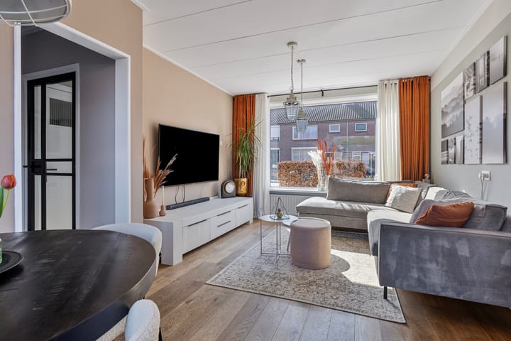 Foto 8 van Schorerstraat 13