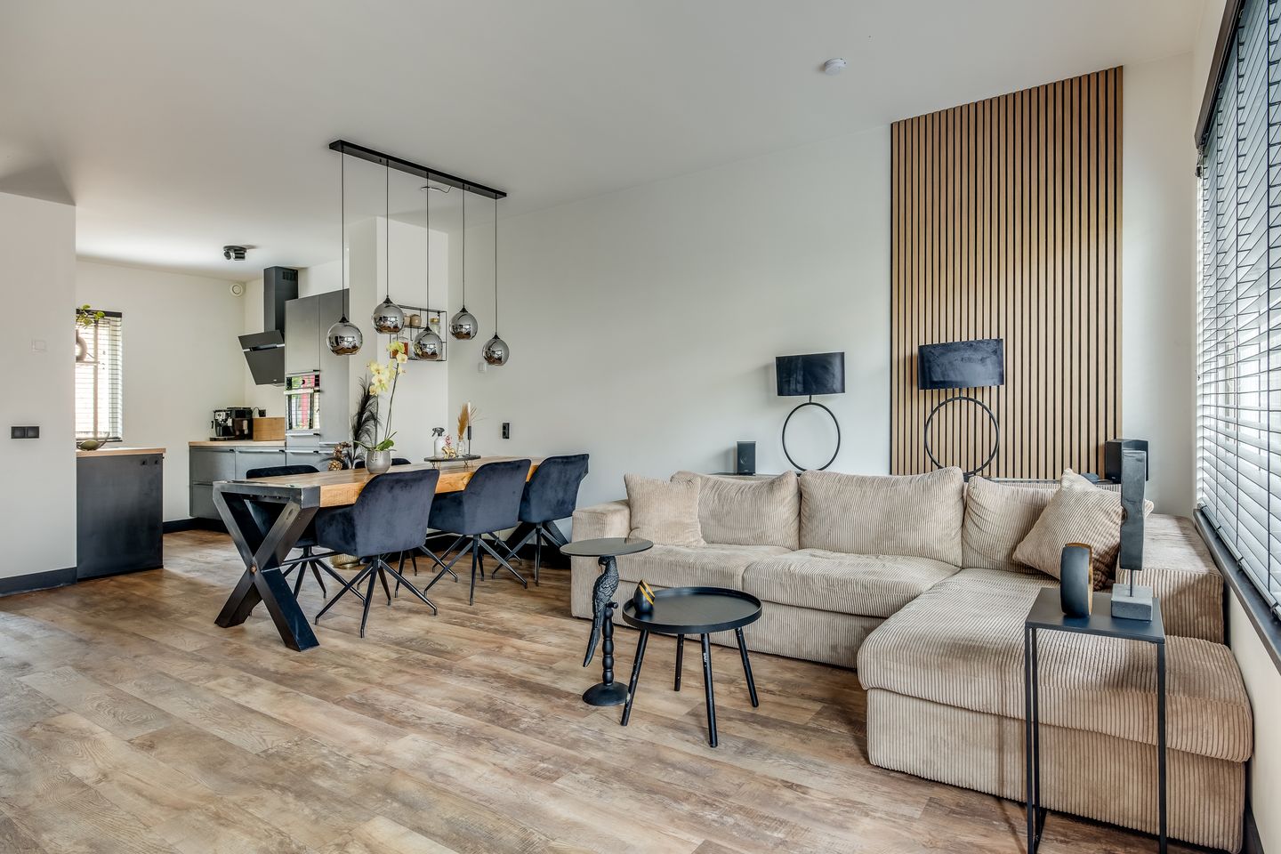 Foto 10 van Koolmees 18