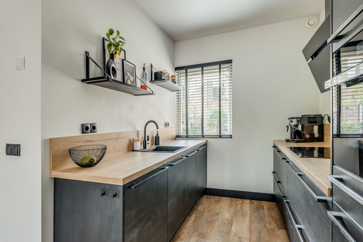 Foto 14 van Koolmees 18