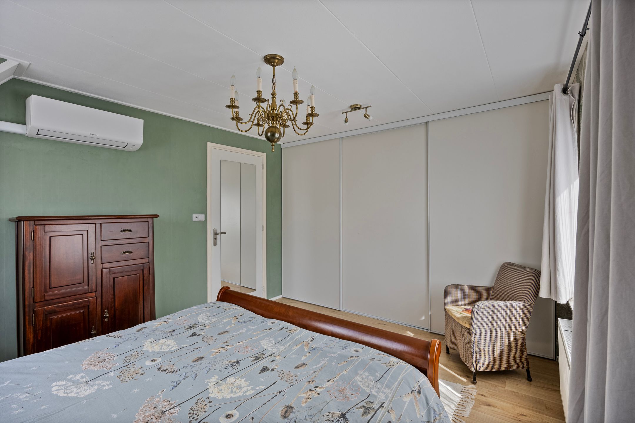 Foto 24 van Kerkstraat 53