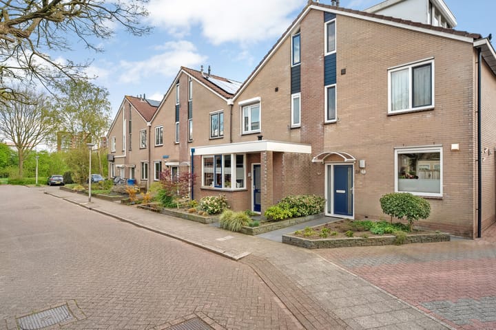 Foto 3 van Van Hemertmarke 24