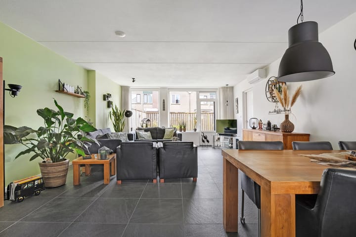 Foto 7 van Van Hemertmarke 24