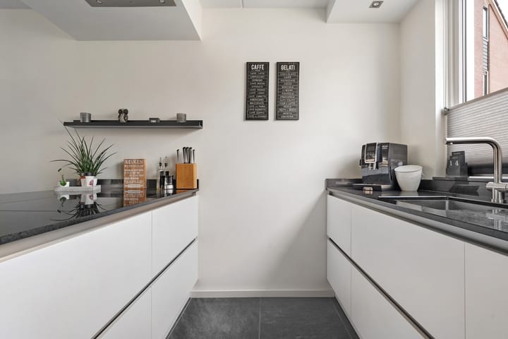 Foto 13 van Van Hemertmarke 24