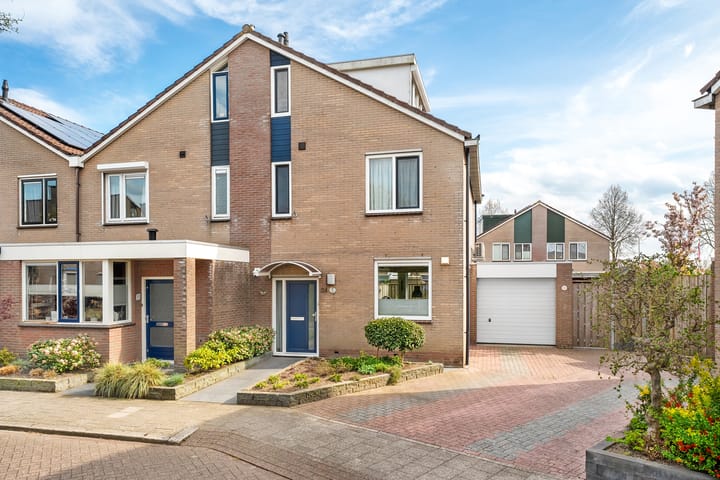 Foto 63 van Van Hemertmarke 24