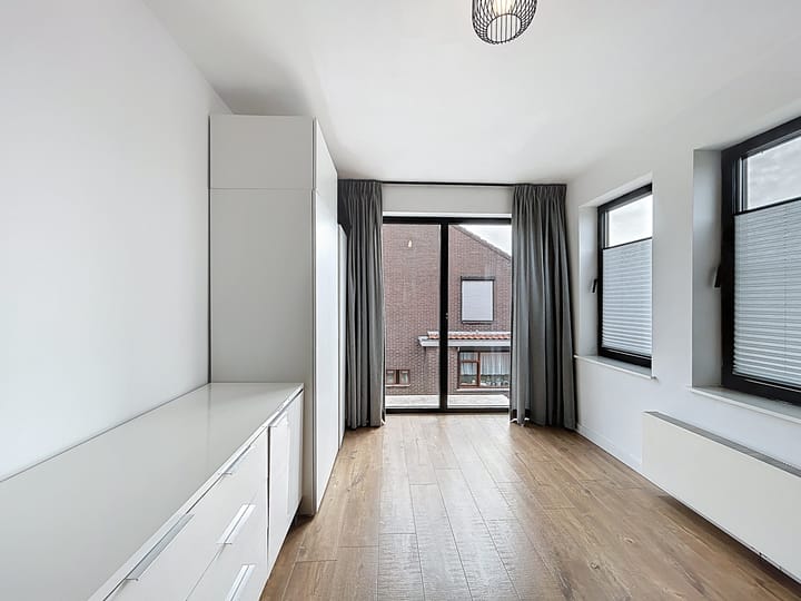 Foto 23 van Willemsweg 21