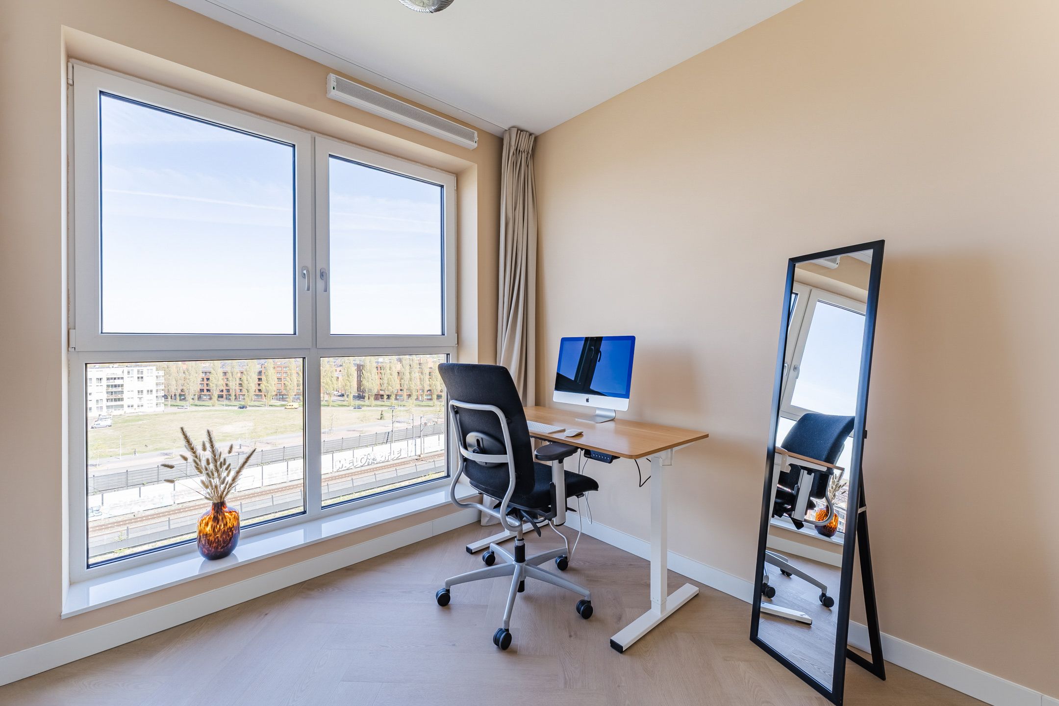 Foto 33 van Willem Frederik Hermansstraat 538