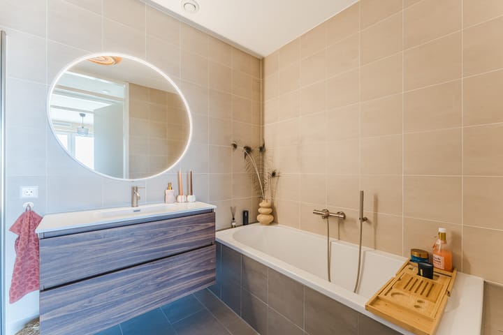 Foto 40 van Willem Frederik Hermansstraat 538