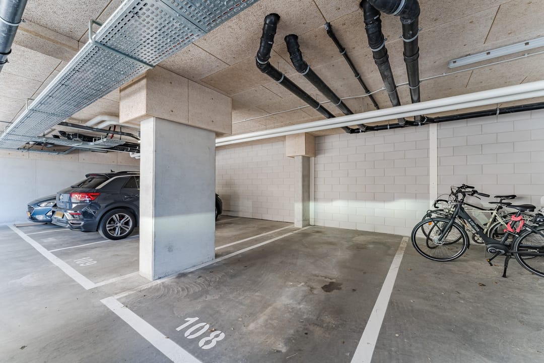 Foto 43 van Willem Frederik Hermansstraat 538