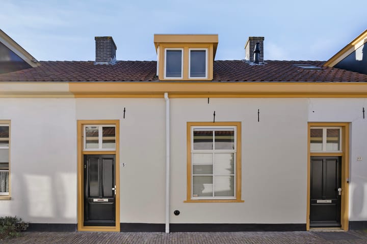 Photo 1 of Johannesstraat 5